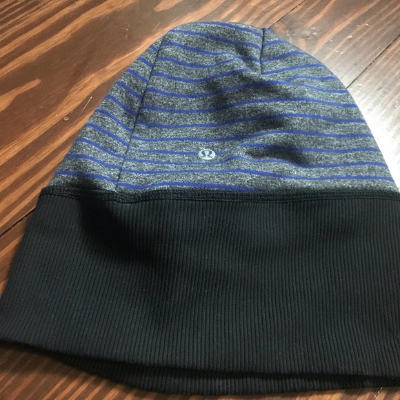 lululemon running beanie
